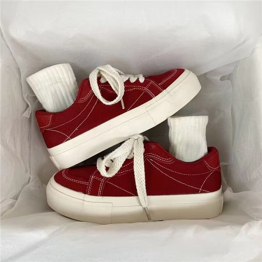 Women'S Fashion Trends Autumn 2025 - Ladies Footwear High on Platform Lace