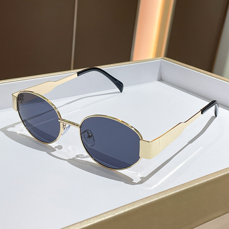 Trendy Round Frame Metal Sungl - Women'S Fashion Eyewear recension och pris