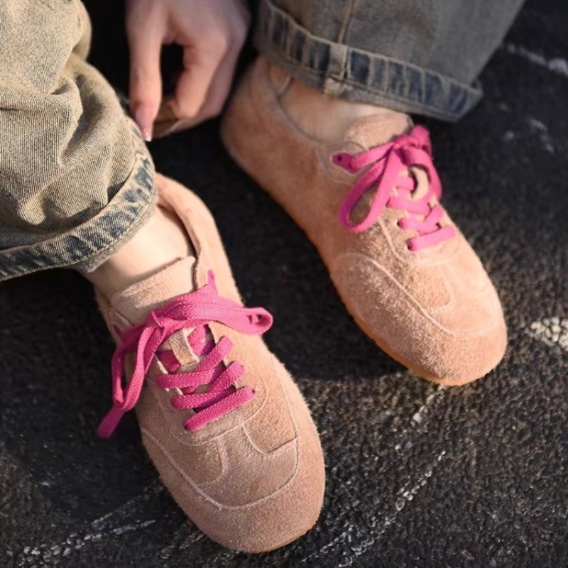 Flats Women's Sneakers Fashion - Women'S Fashion Trends Autumn 2025 recension och pris