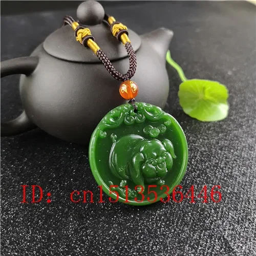 Natural Green Chinese Pig Carv - Women'S Fashion Jewellery recension och pris
