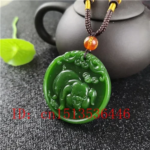 Natural Green Chinese Pig Carv - Women'S Fashion Jewellery recension och pris