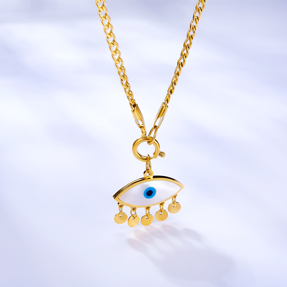 LUXUKISSKIDS Blue Eyes Charms  - Women'S Fashion Show 2022 recension och pris