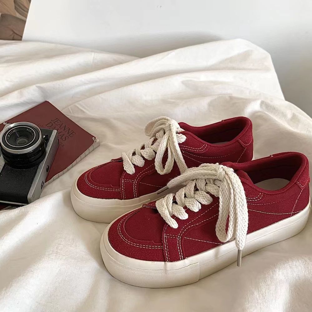 Ladies Footwear High on Platfo - Women'S Fashion Trends Autumn 2025 recension och pris
