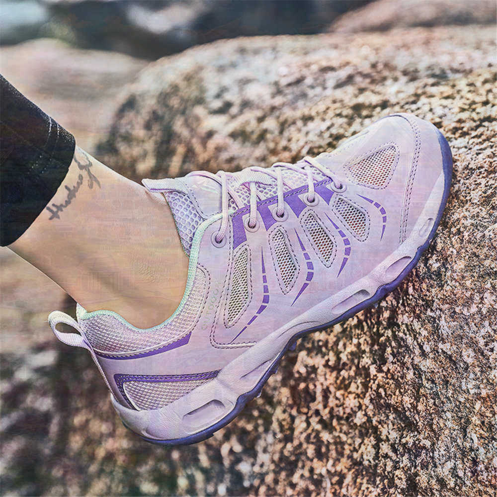 Sumer Round Tip Silver Sneaker - Women'S Fashion Hiking Boots recension och pris
