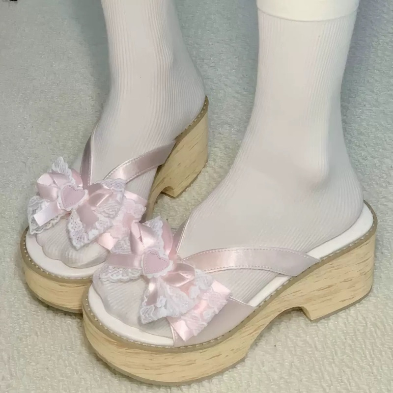 Sweet Bow Wood Grain Thick Bot - Spaghetti Strap Dress recension och pris