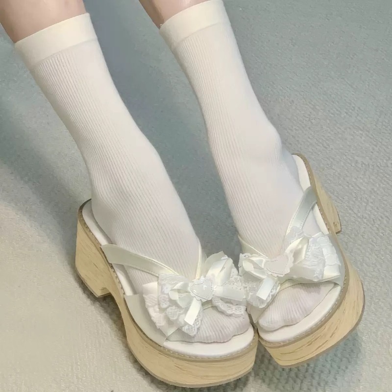 Sweet Bow Wood Grain Thick Bot - Spaghetti Strap Dress recension och pris