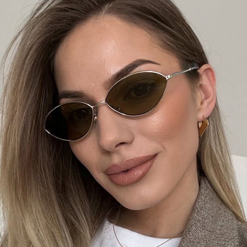 Retro Cat eye Woman Sunglasses - Women'S Fashion Eyewear recension och pris