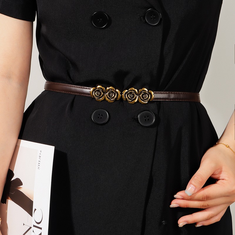 Fashionable Minimalist Adjusta - Women'S Fashion From The 60S recension och pris