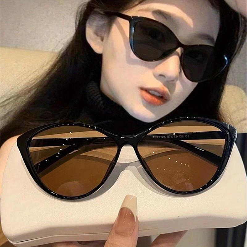 1Pc Retro Frame Cat Eye Sungla - Women'S Fashion Eyewear recension och pris