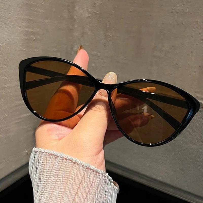 1Pc Retro Frame Cat Eye Sungla - Women'S Fashion Eyewear recension och pris