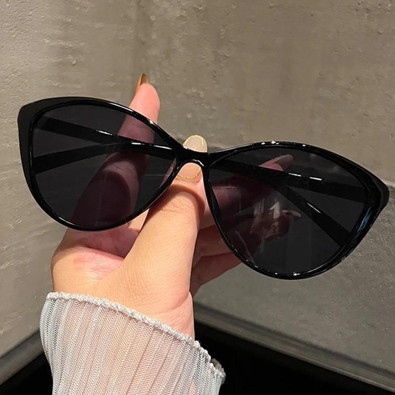 1Pc Retro Frame Cat Eye Sungla - Women'S Fashion Eyewear recension och pris